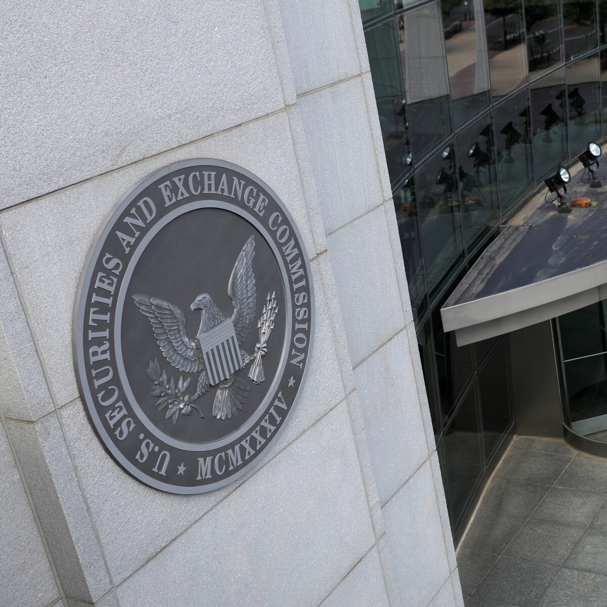 SEC-Chair-Paul-Atkins-Proposes-Comprehensive-Crypto-Regulatory-Reform-Under-"Project-Crypto"
