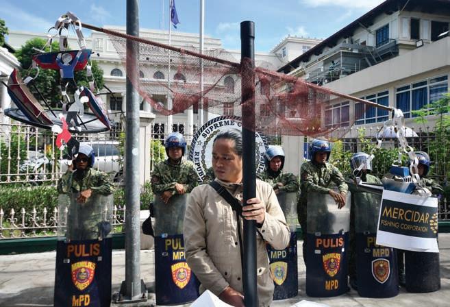 Twelve-Police-Officers-Suspended-Amid-Investigation-Into-Missing-Cockfighting-Enthusiasts