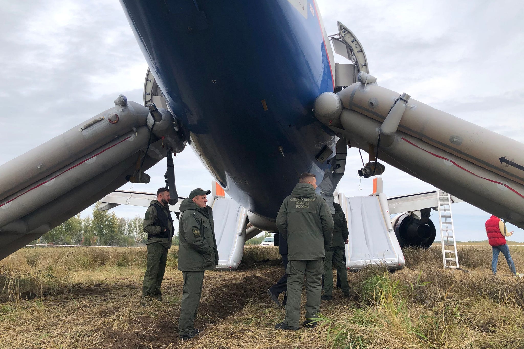 Light-Aircraft-Makes-Emergency-Landing-in-Isabela-Cornfield-All-Passengers-Safe