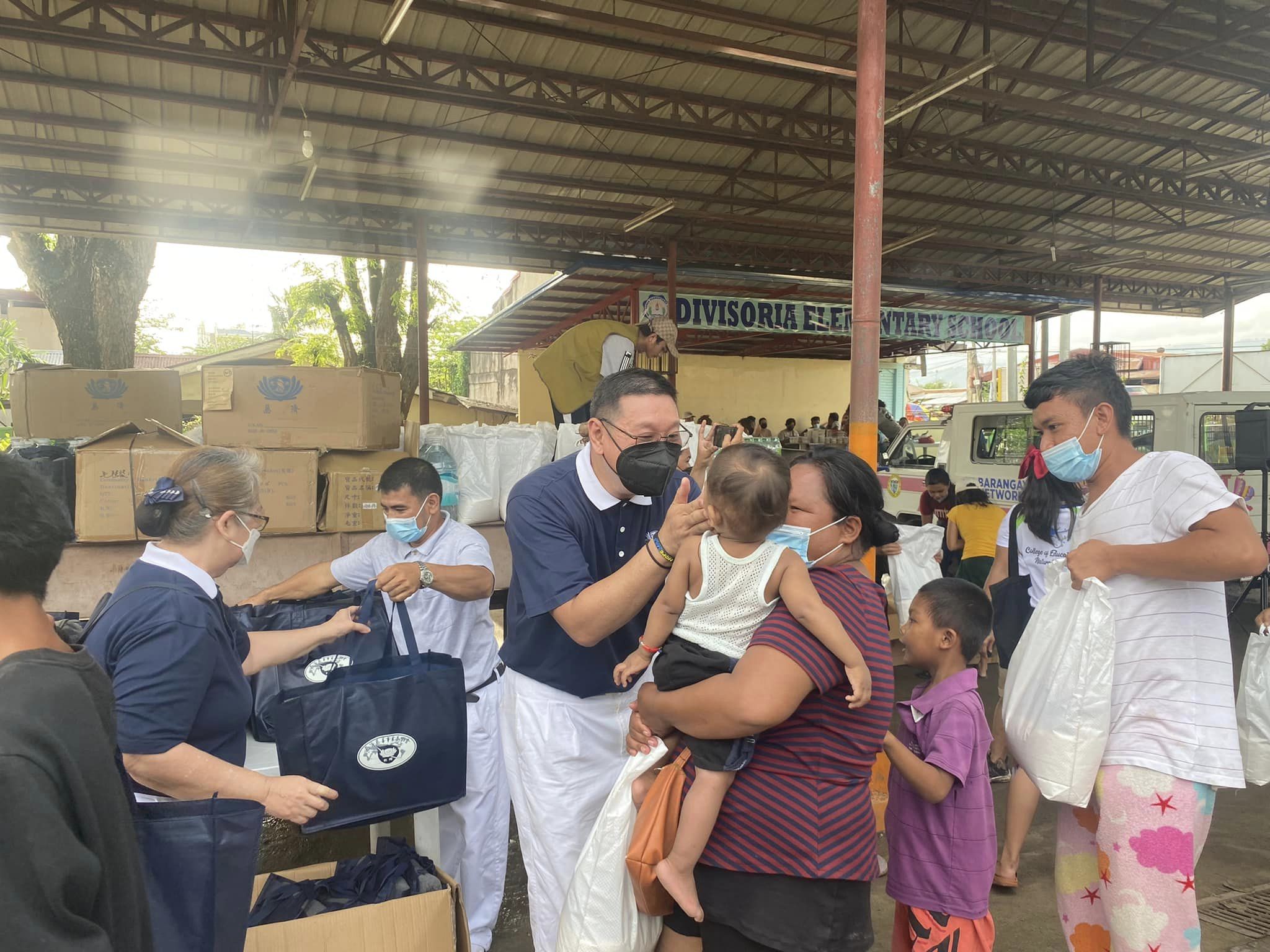 Zamboanga-City-Provides-Rice-Aid-to-Flood-Affected-Families-in-Tumaga